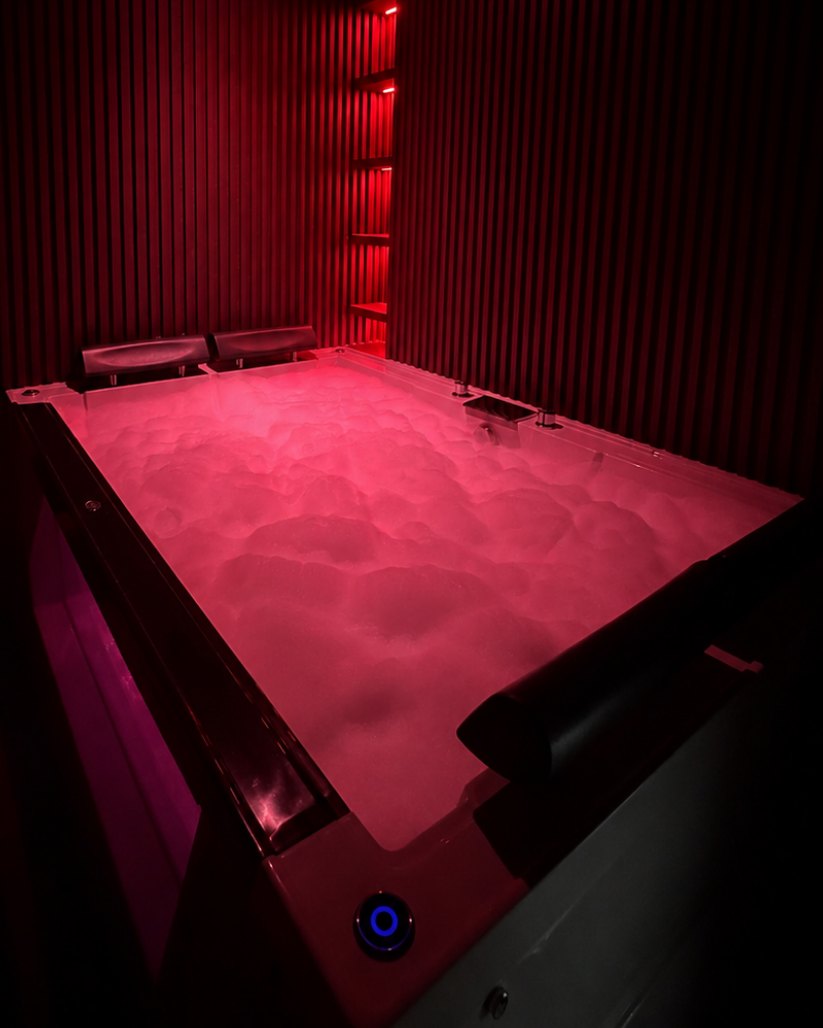 Foto de la habitación Premium Black Suite (Jacuzzi) de Smart Love Black